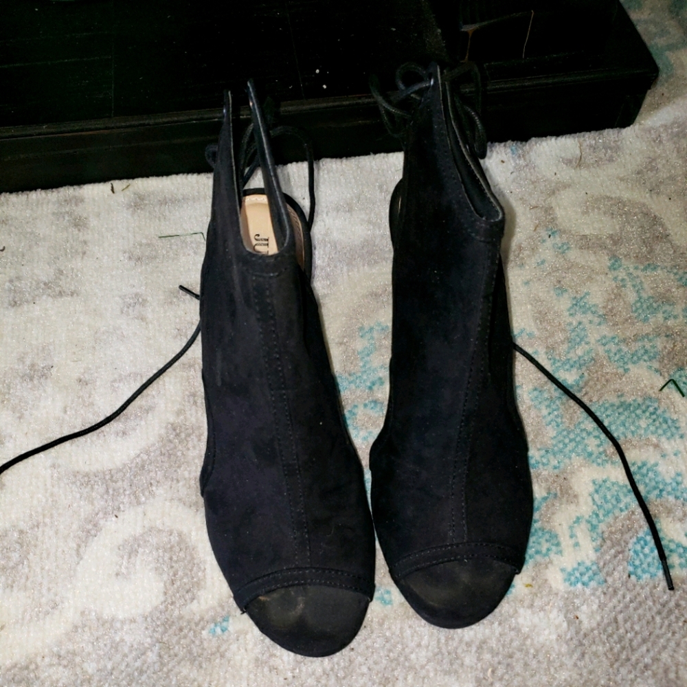 Black wedge heel sandals